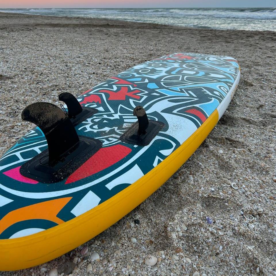 Akala 10'6 aufblasbares SUP-Board